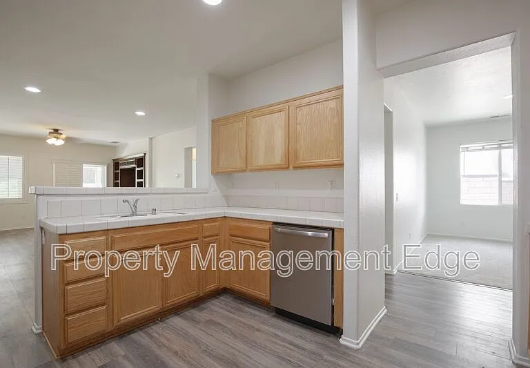 29419 Obsidian Ct — Photo 24