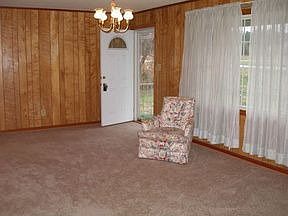 3rd image of 4407 State Highway 10 E