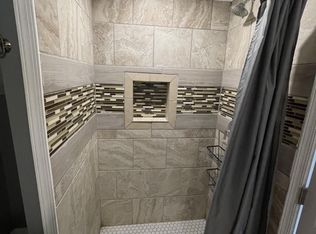 337 W 32nd St #8, Indianapolis, IN