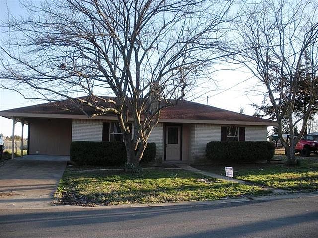 1st image of 145 Elizabeth Ln