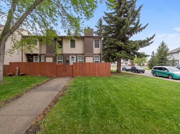 17118 108th St NW, Edmonton, AB T5X 3C6