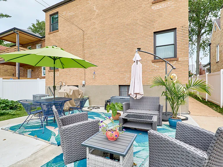 6238 Loran Ave — Photo 17