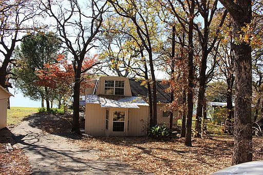 4th image of 1628 Woodview Dr