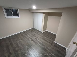 55 Chamberlain Ave #4, Toronto, ON M6E 4J9