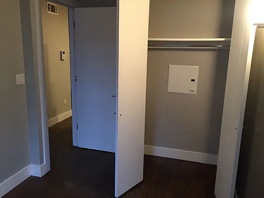 Rented by Premier Metro Realty Corp | media 18