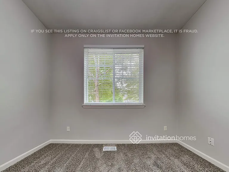 7068 Bailey St SE — Photo 14