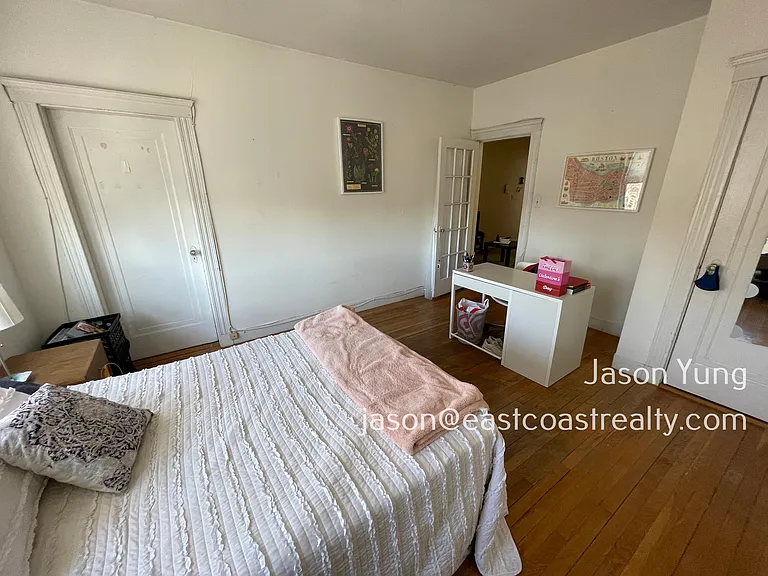 42 Linden St #15 — Photo 3
