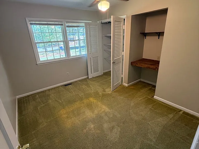 117 Windemere Rd — Photo 19