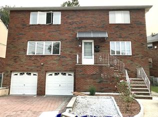 844 Elizabeth St #1, Ridgefield, NJ 07657