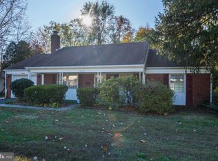 15712 Pointer Ridge Dr, Bowie, MD 20716