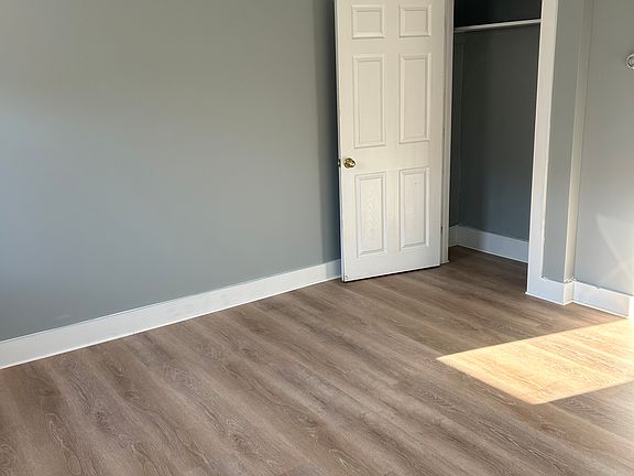 4th image of 7 Woodward St #3