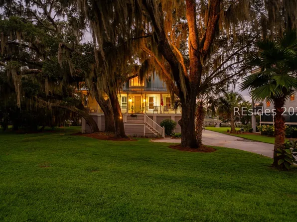 43 Petigru Drive, Beaufort, SC 29902