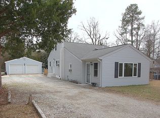 3059 N Riverside Dr, Lanexa, VA 23089