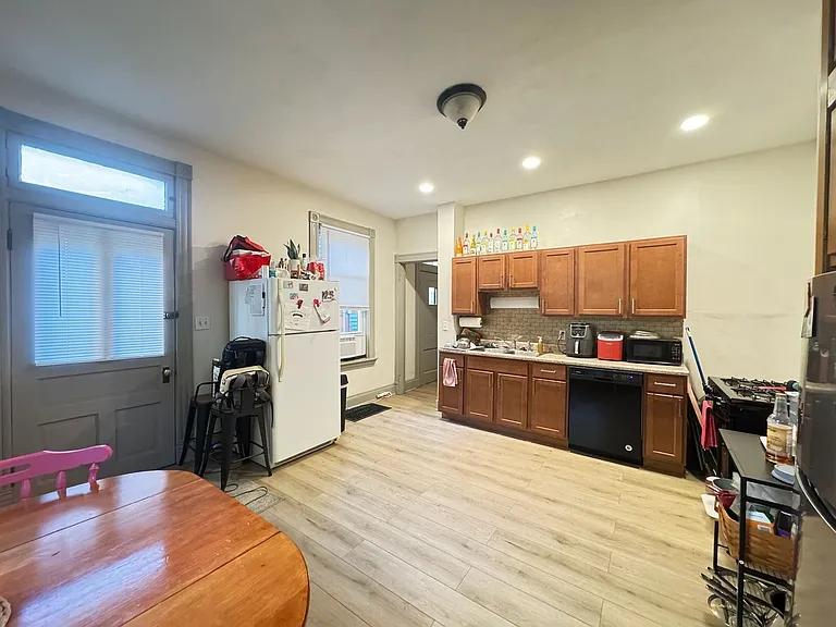 308 Klotter Ave — Photo 3