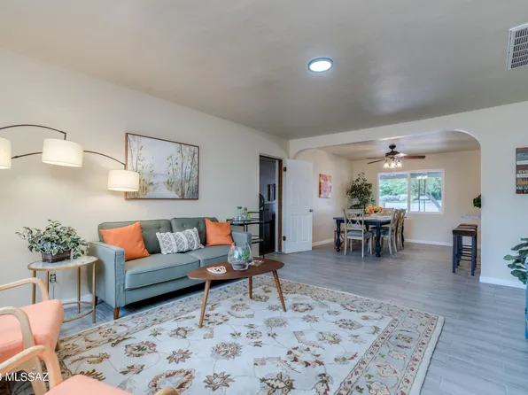 4802 E Scarlett St, Tucson, AZ 85711