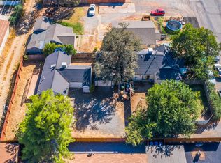 1745 Pleasant St, Redding, CA 96001