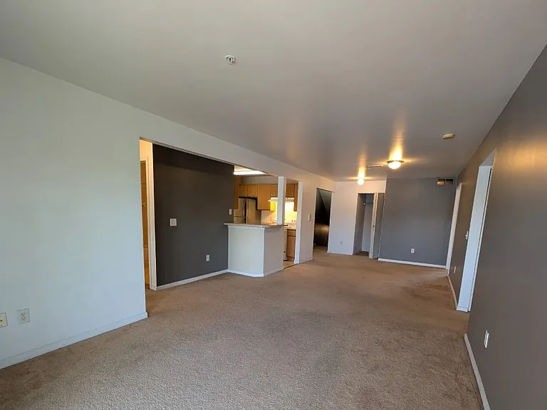 85_ Amanda Ln #850 — Photo 7