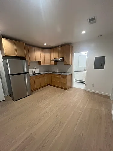 818 Brussels St #A Photo 1 818 Brussels St #A Photo 1