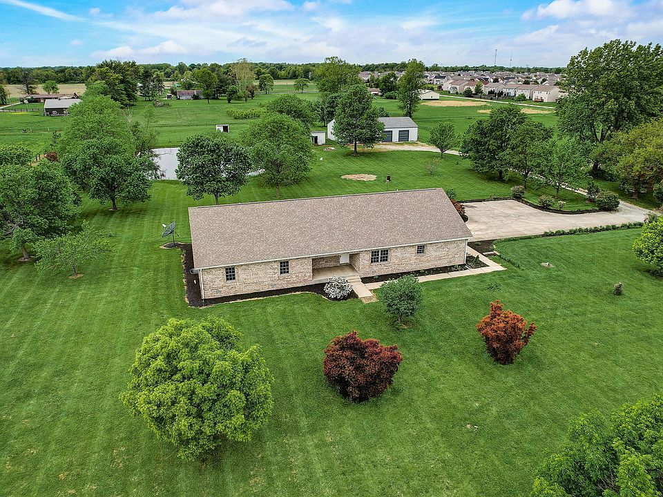 1st image of 10902 N County Road 1025 E