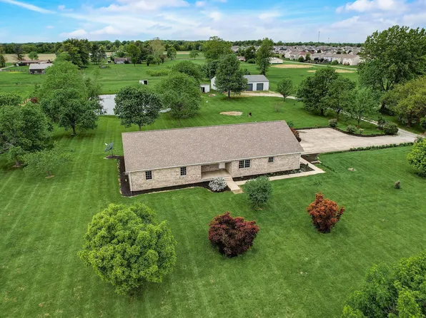 10902 N County Road 1025 E, Brownsburg, IN 46112
