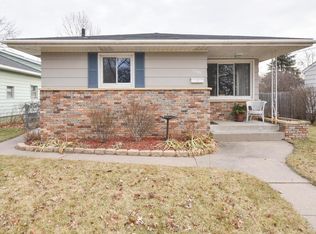 1206 Broadway Ave S, Sauk Rapids, MN 56379