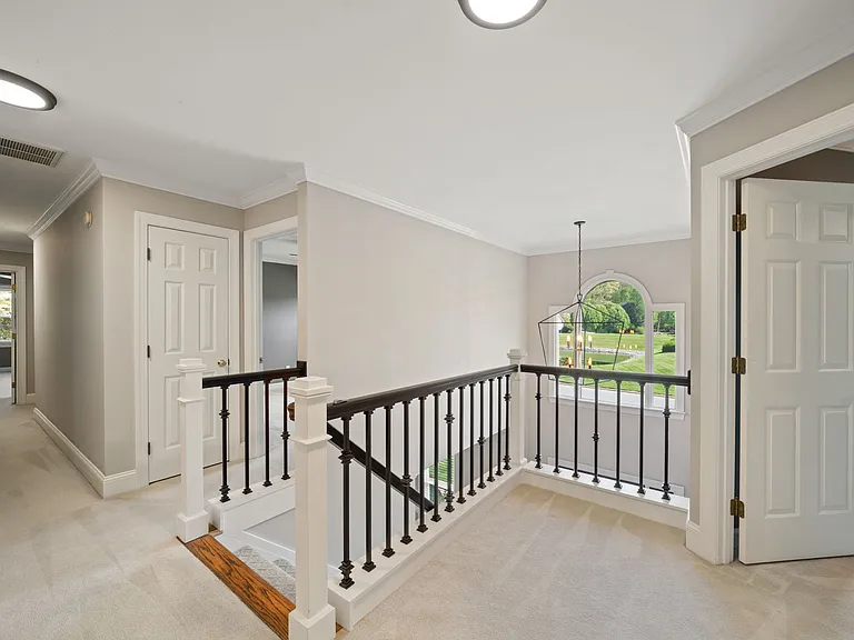 4601 Jamesford Dr — Photo 38