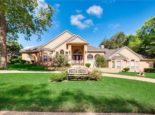 1413 Yardley Pl, Desoto, TX 75115