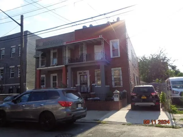 638 Hinsdale St, Brooklyn, NY 11207