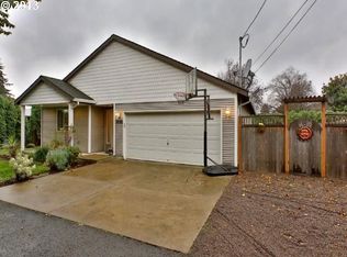 12310 SE Stephens St, Portland, OR 97233