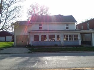 206 N State St, South Whitley, IN 46787