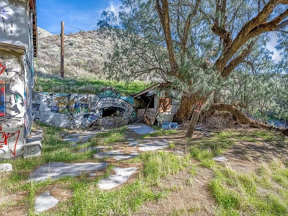 5th image of 12571 Capra Rd