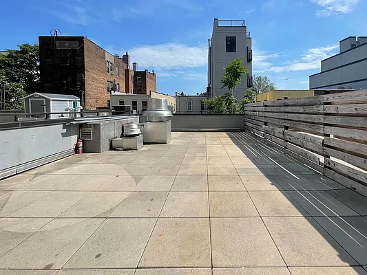 Rented by ERNY LLC | media 5