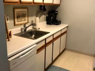 400 Mount Pleasant Ave APT 1H, Mamaroneck, NY 10543