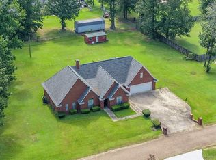 103 Coke Dr, Texarkana, TX 75501