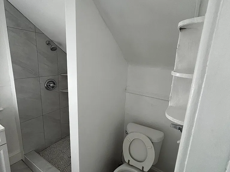 4100 Ritchie Hwy #C — Photo 4