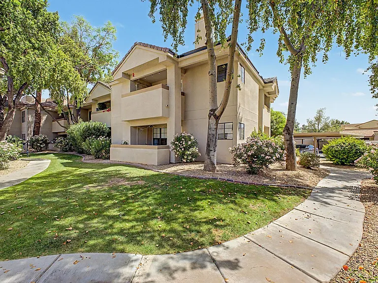 6885 E Cochise Rd #229 — Photo 24
