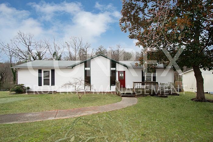 1st image of 5749 Desoto Dr