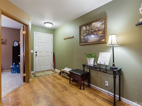 4th image of 8306 209th Avenue Ct E