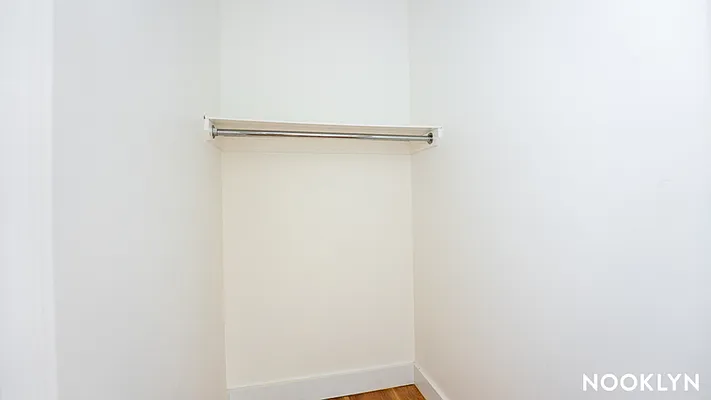 Rented by Nooklyn NYC LLC | media 28