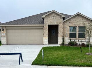 1502 Choctaw Rd, Sinton, TX 78387
