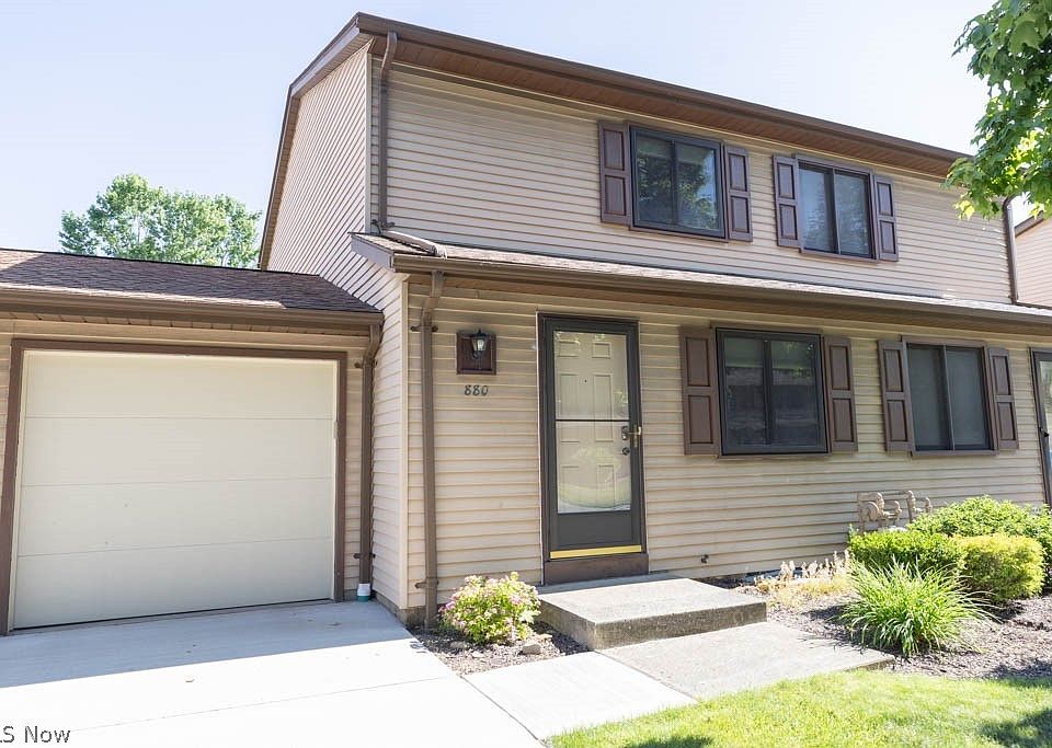1st image of 880 Gino Ln