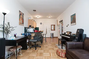 Rented by Emor Management Inc.