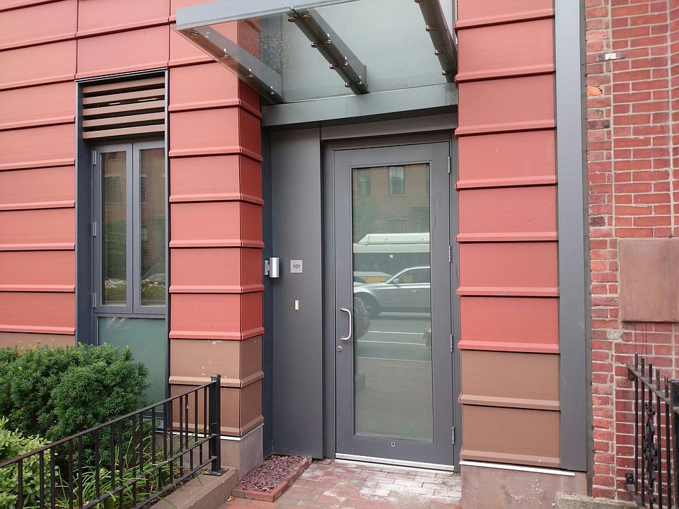 2nd image of 691 Massachusetts Ave Unit 208