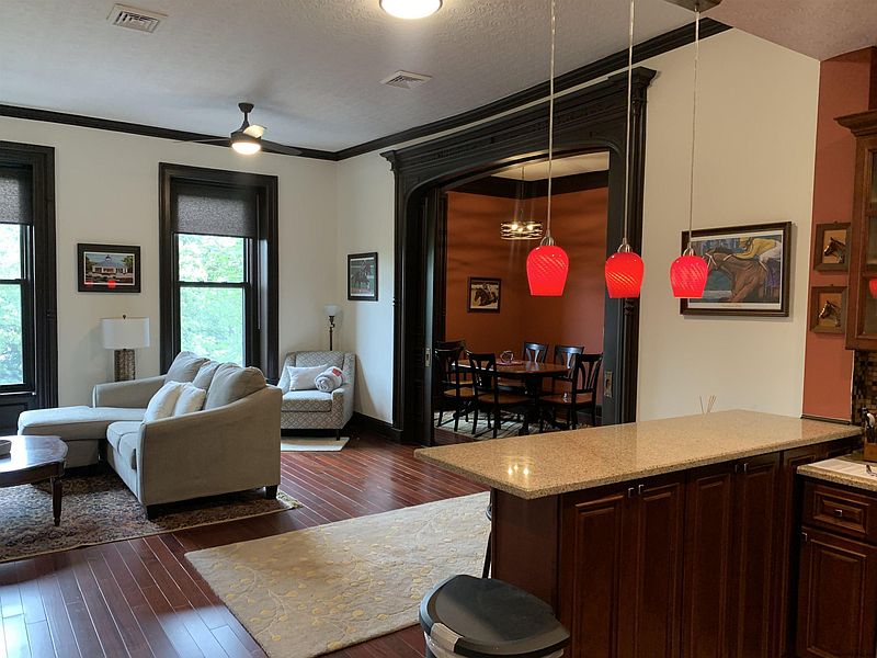 2nd image of 1 SPRING Street #1    201