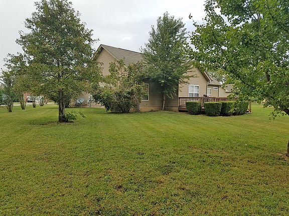 3rd image of 1060 Monticello Pl
