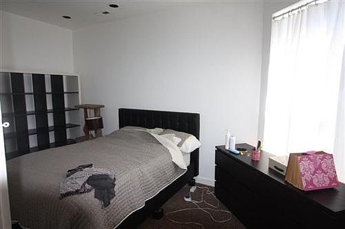 5th image of 2908 W North Ave #3A