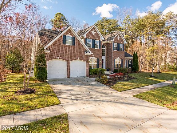 2nd image of 8218 Anglers Edge Ct