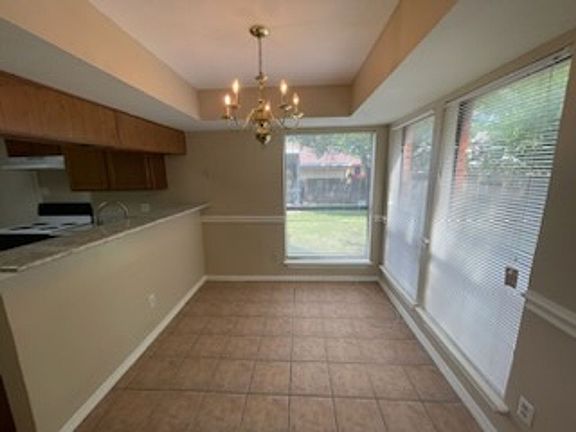 5th image of 707 Brookhaven Dr
