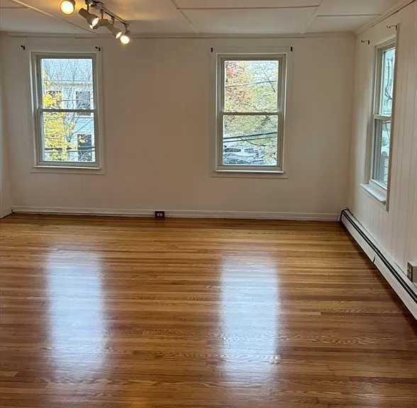 18 Tremont St #2 — Photo 10