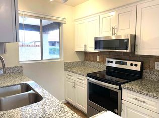 195 N Cottonwood St UNIT 40, Chandler, AZ 85225